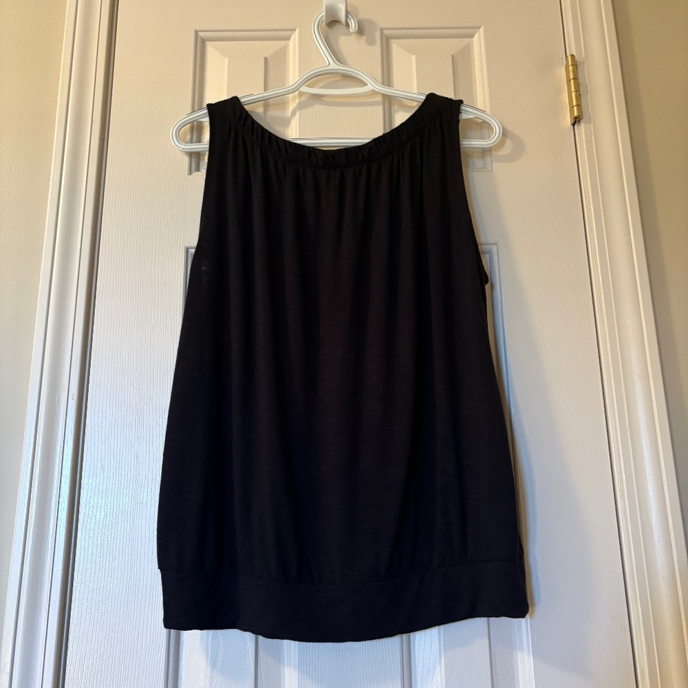Loft Size Medium Black Tank Top - Picture 4 of 5